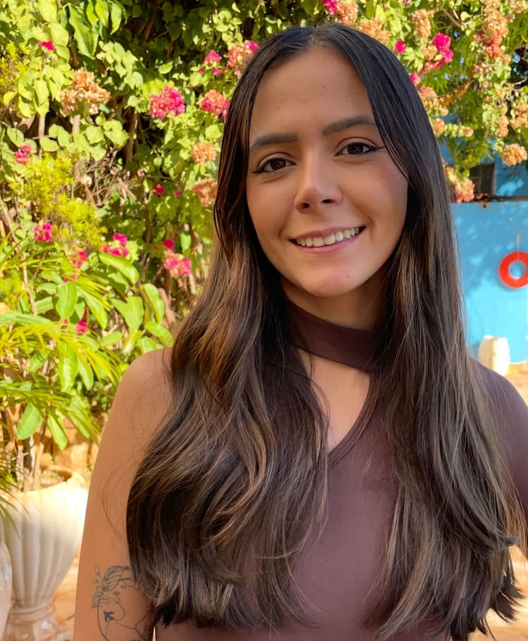 Paola Ribeiro nutricionista em consultório